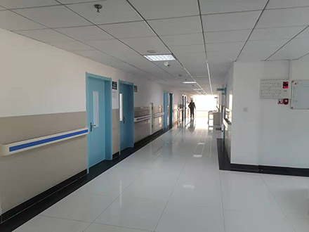 保定養(yǎng)老院寬敞樓道